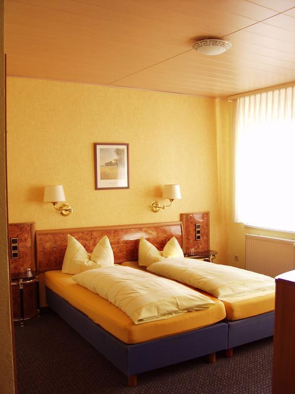 Hotel Faber - Haag Worms Zimmer foto